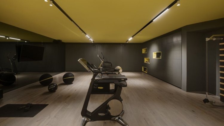 חדר כושר ביתי בממ"ד בעיצוב ישראלביץ אדריכלים (עודד סמדר)