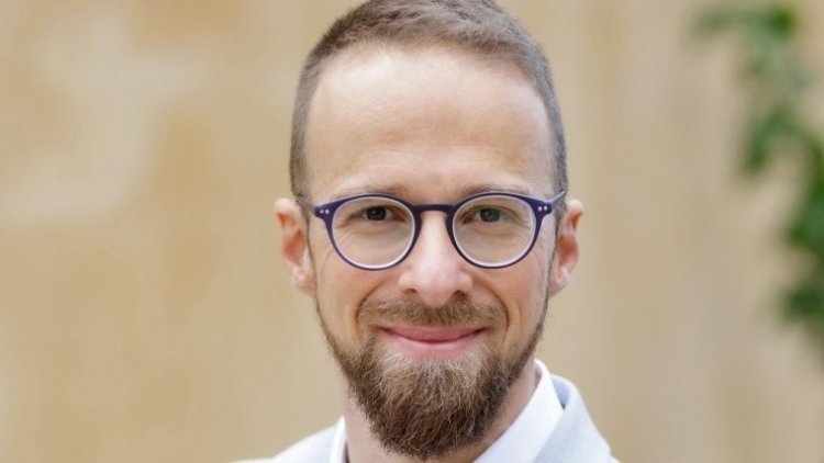 עו"ד מיכאל פטרמן (עומר הכהן)