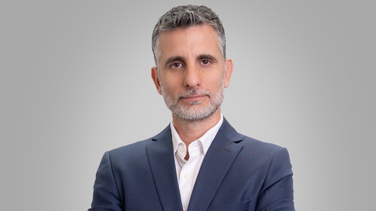 עו"ד אסף עירוני (אינה חזנוב)