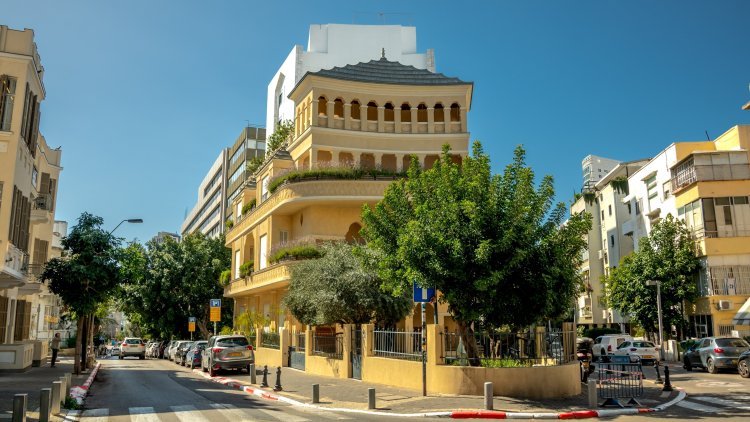 "בית הפגודה" ברובע 5. כ-90% משטח התוכנית נכלל בשטחי ההכרזה של אונסק"ו (Yuri Dondish / Shutterstock.com)