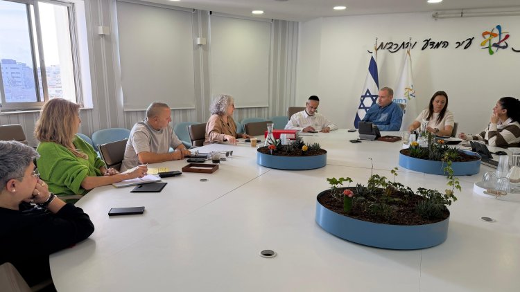 מתוך הדיון שהתקיים בסוף השבוע בעירייה (עיריית רחובות)