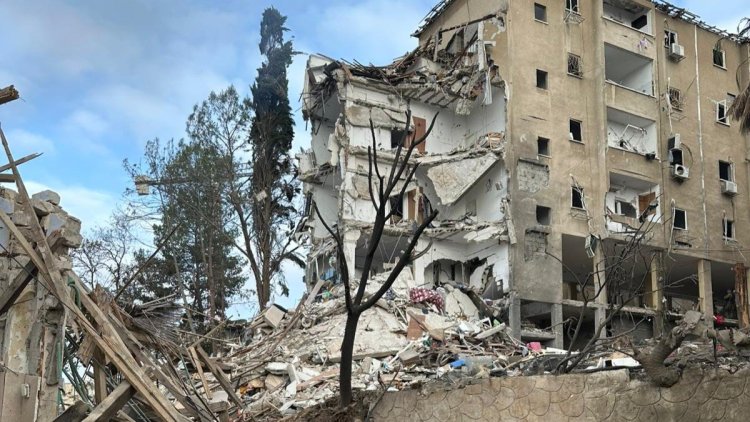 זירת נפילה (נעם רביב)