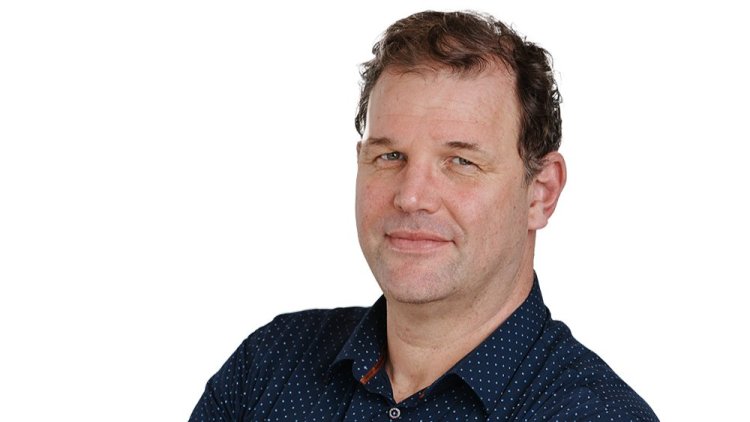 עו"ד ברק קינן (סטודיו תומאס)