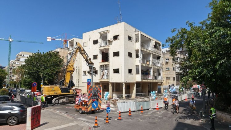 ההריסה בסוטין 10 (אמיתי לביא)