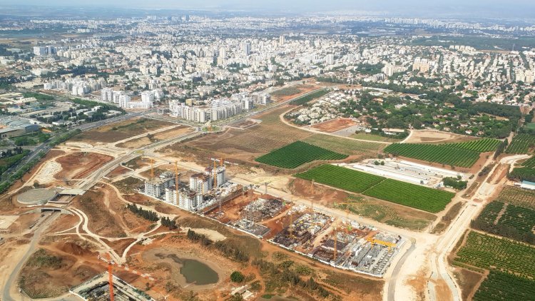 העבודות להקמת השכונה, לפני כעשור (שאטרסטוק)