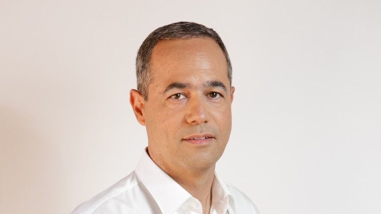עמיר רחלבסקי, מנכ"ל ובעלי חברת גרופית (רפי קורן)